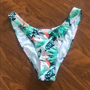 Jungle bikini bottom size small
